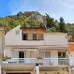 Rooms & Apartments Dolac